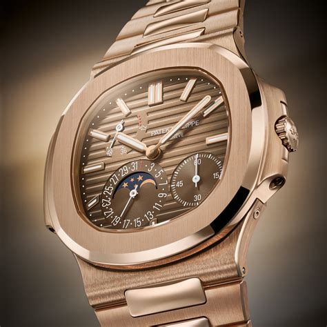 gold patek nautilus price